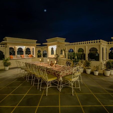 Akshay Niwas Boutique Luxury Hotel Удайпур Экстерьер фото