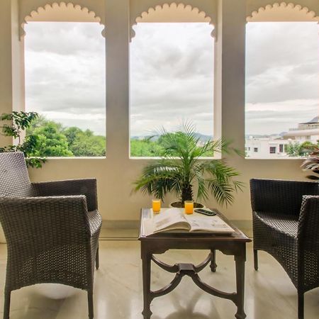 Akshay Niwas Boutique Luxury Hotel Удайпур Экстерьер фото