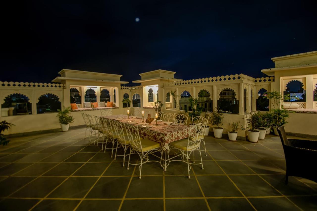 Akshay Niwas Boutique Luxury Hotel Удайпур Экстерьер фото